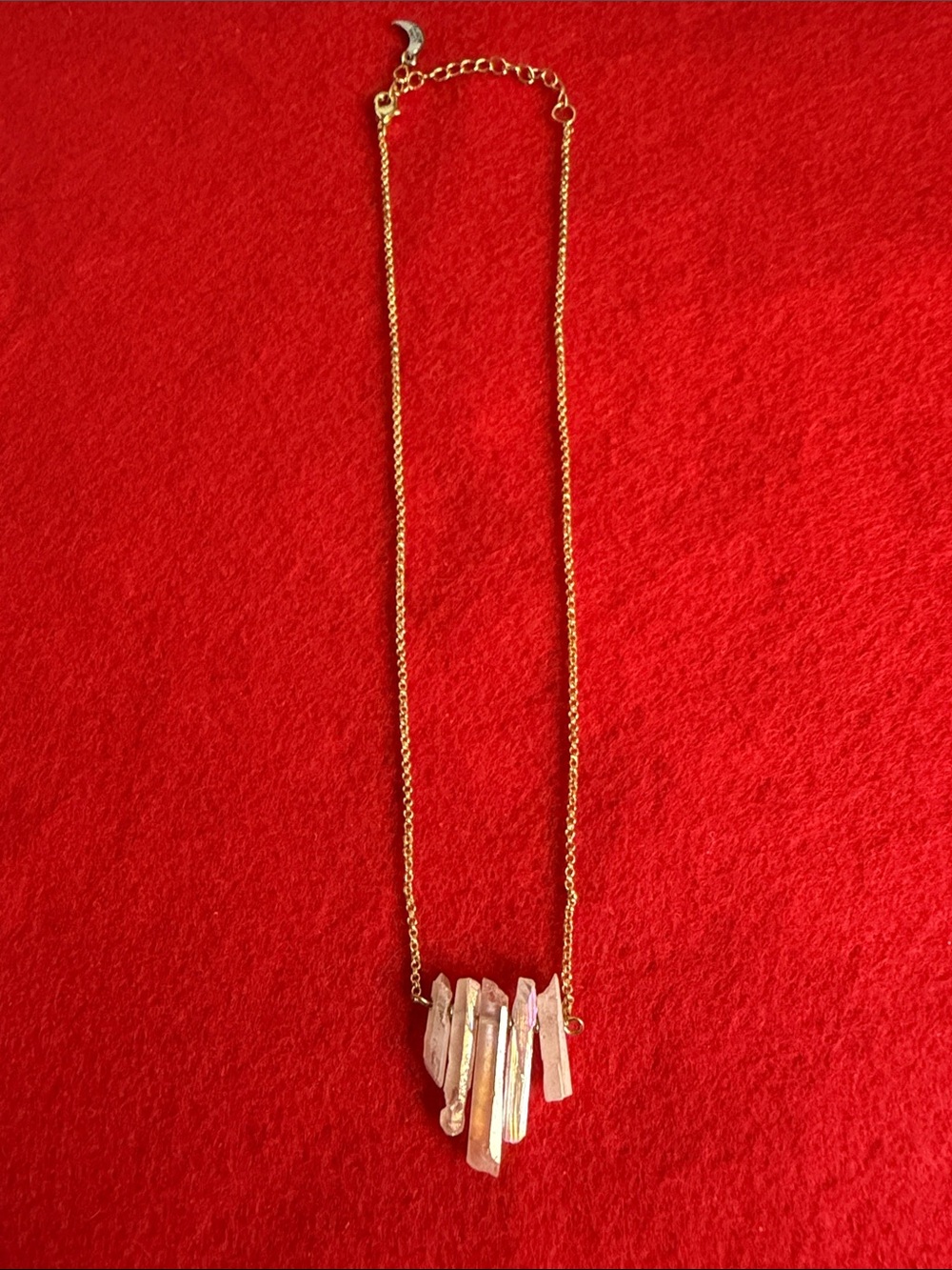 LUNA NORTE Necklace- Rainy Day Gold Chain with Iridescent White Quartz Pendant
